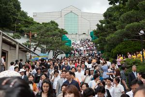  주일 교회 둘러보기