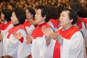  주일 2부예배 (박아브라함 원로목사 명예철학 박사학위 수여식)