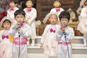  평강가족 성탄축제 '큰 기쁨 좋은 소식을 전하는 성탄'