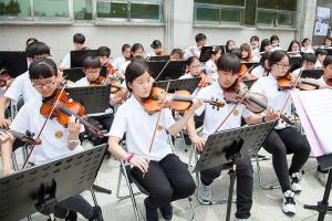  주일 교회 둘러보기