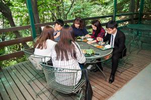  주일 교회 둘러보기