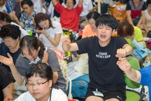  하계대성회 셋째날 저녁(저녁예배, 찬양기도회, 둘러보기) 