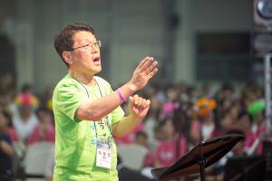  하계대성회 넷째날 저녁(저녁예배, 평강 가족 구속사노래 대회, 둘러보기)