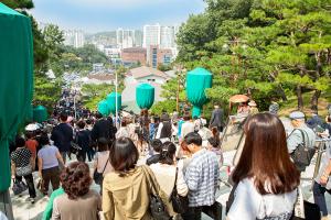  주일 교회 둘러보기