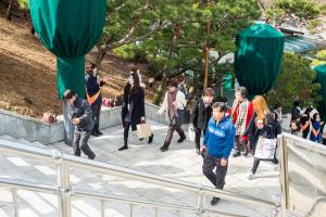  주일 교회 둘러보기