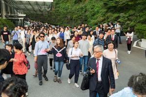  주일 전도축제행사 '따스한 봄날'