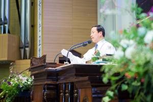  주일 3부 권사임직예배