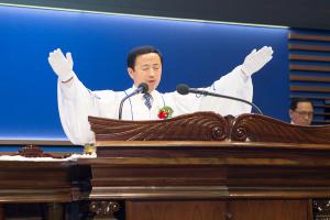  주일 3부 권사임직예배