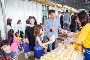  주일 오시카구속사세미나선교기금마련 먹거리 바자회