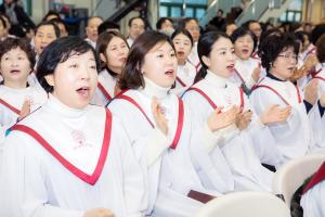  승리의 날 및 출판감사예배