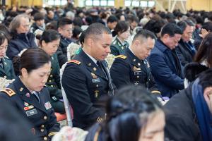  승리의 날 및 출판감사예배