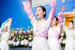  승리의 날 및 출판감사예배