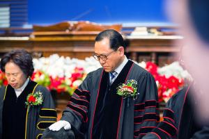  주일 3부 '장로장립, 안수집사임직예배'