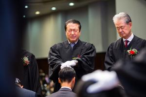  주일 3부 '장로장립, 안수집사임직예배'