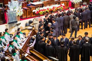  주일 3부 '장로장립, 안수집사임직예배'