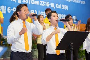  하계대성회 셋째날(찬양기도회)