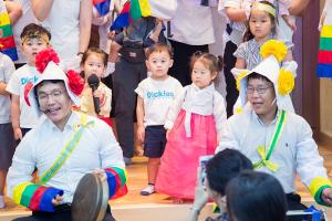  주일예배 영아부 '찬양율동축제'
