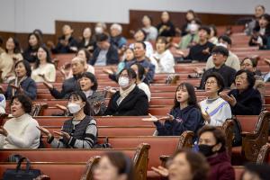  수요예배 '수능 안수식'