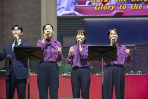  주일 3부예배 '평강가족 성탄축제'