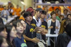  하계대성회 셋째날 찬양기도회