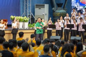  하계대성회 셋째날 찬양기도회