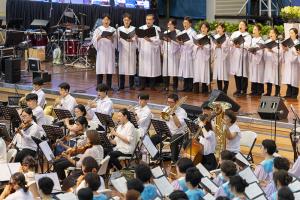  하계대성회 셋째날 평강의 날 감사예배 8권 영어판 출판 감사