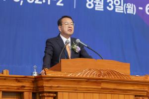  하계수련회 셋째날 평강의 날 및 구속사 시리즈 제9권 영문판 일어판 출판 감사예배